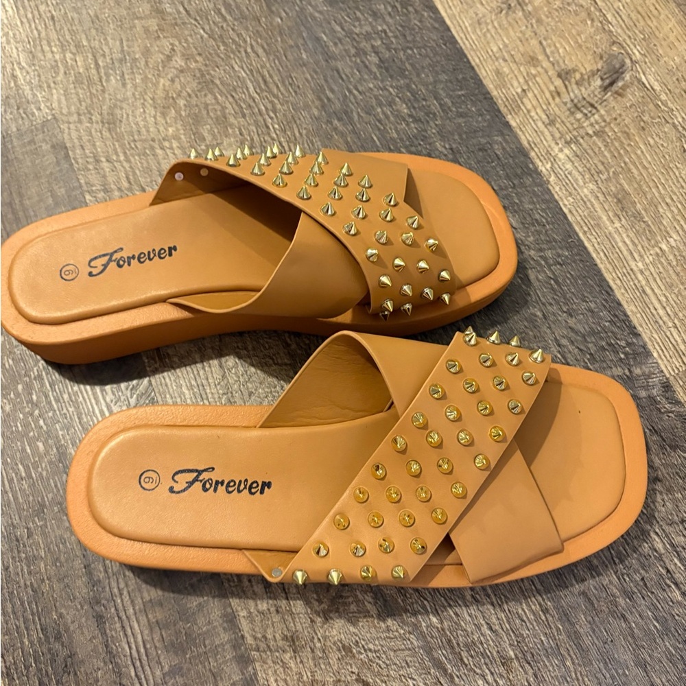 Forever 21 Tan Sandals with Gold Studs
